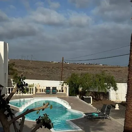 Piedranegra Villa Tias