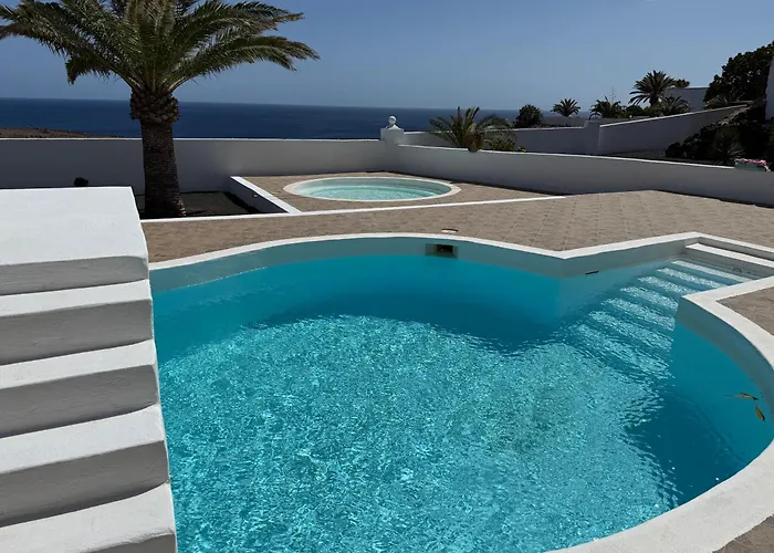 Villa Piedranegra Tías